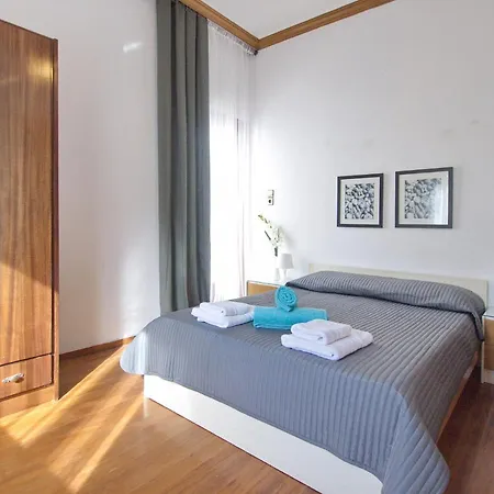 Rouladina Apartment *