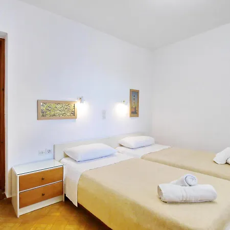 Rouladina Apartment *