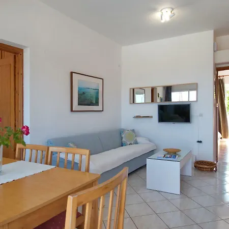 Apartment Rouladina *